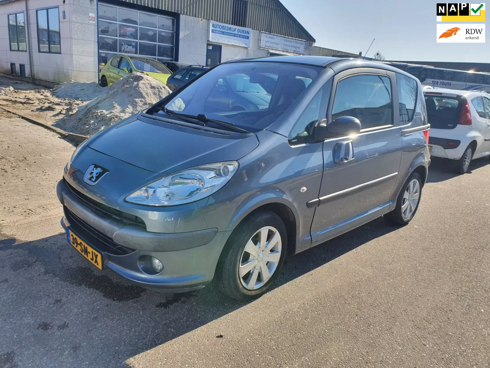 Peugeot 1007 (2006) — foto 1