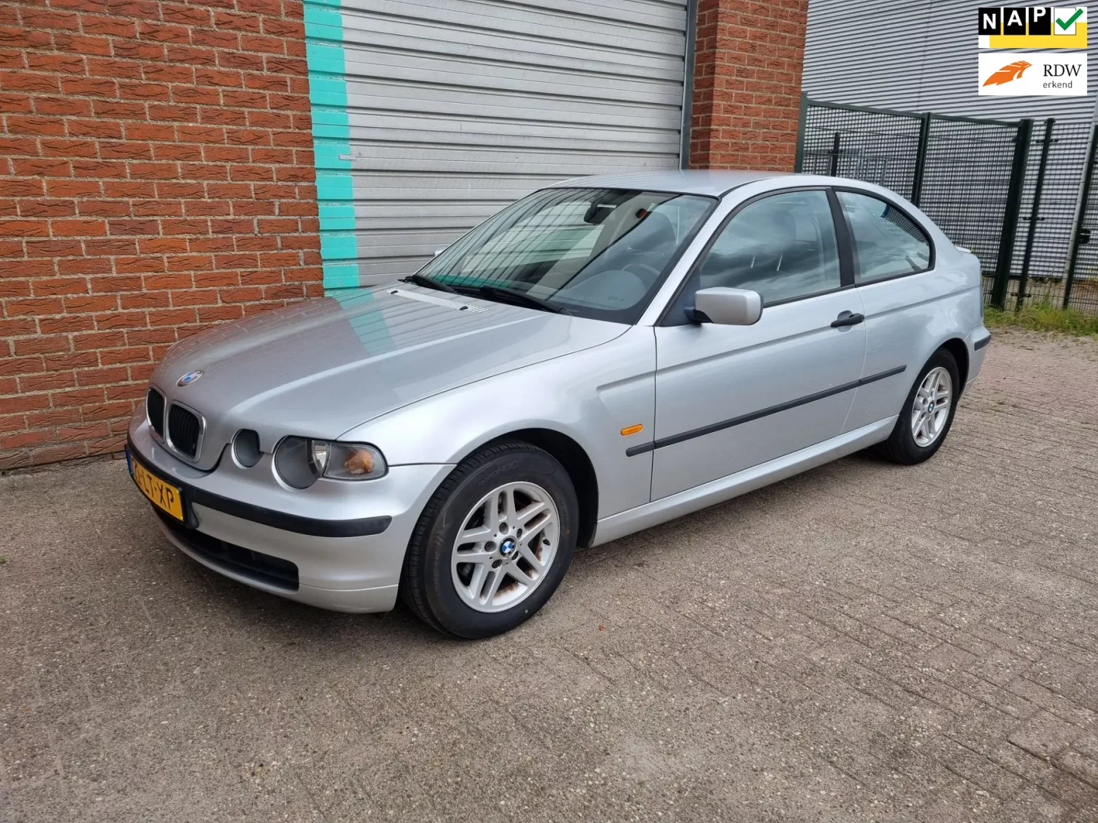 BMW 3-Serie (2003) — foto 1