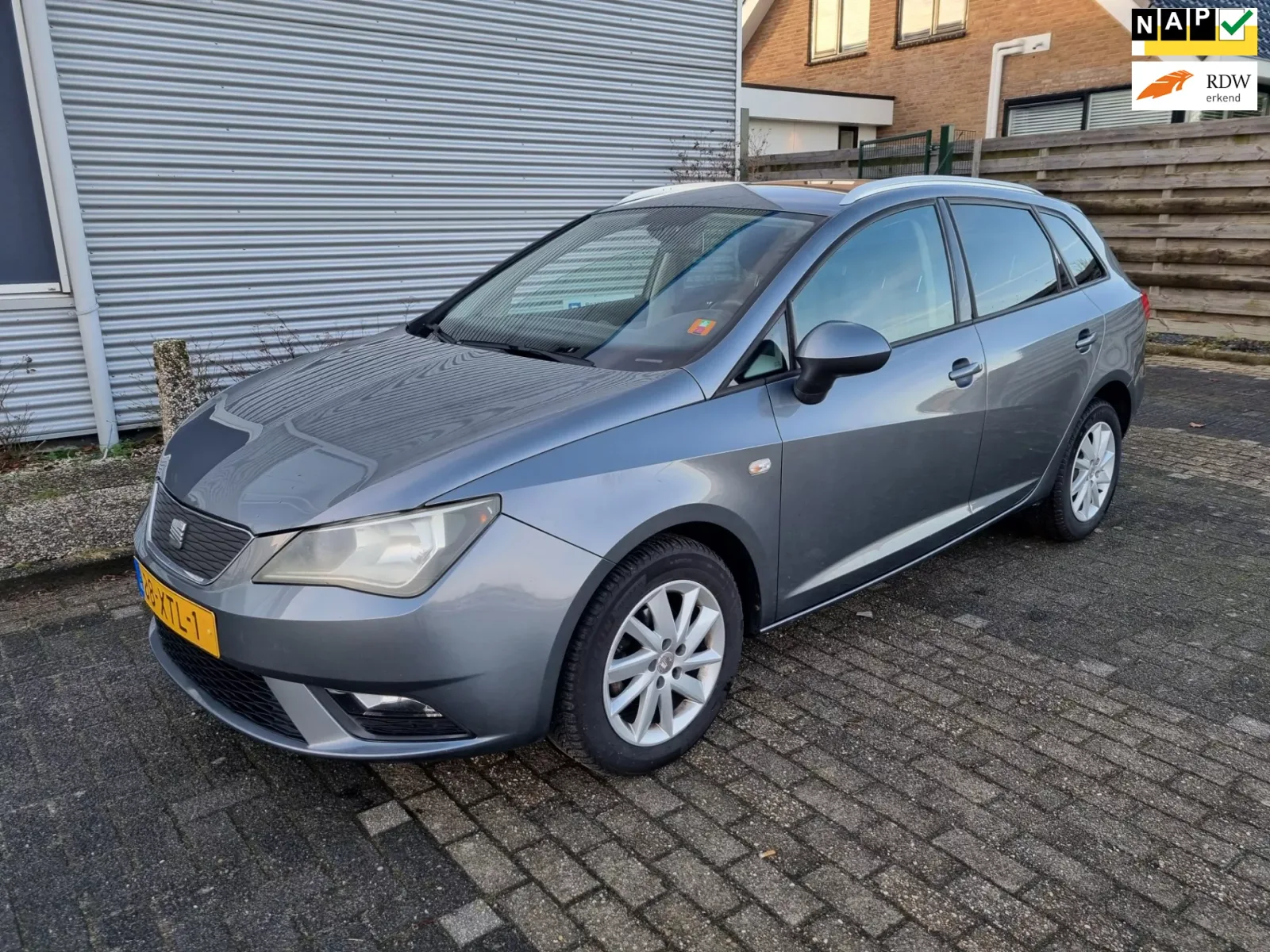 SEAT Ibiza (2012) — foto 1
