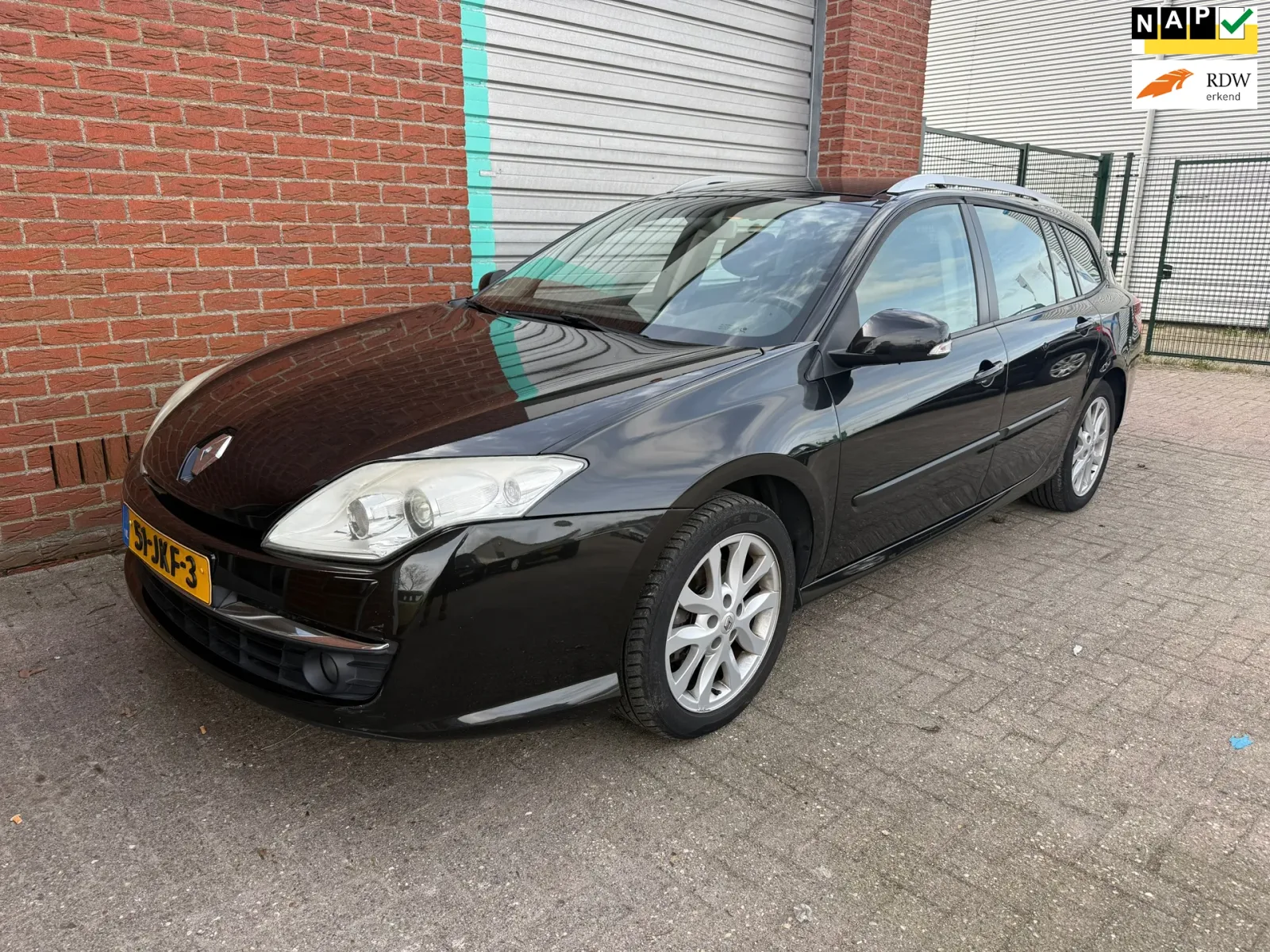 Renault Laguna (2009) — foto 1