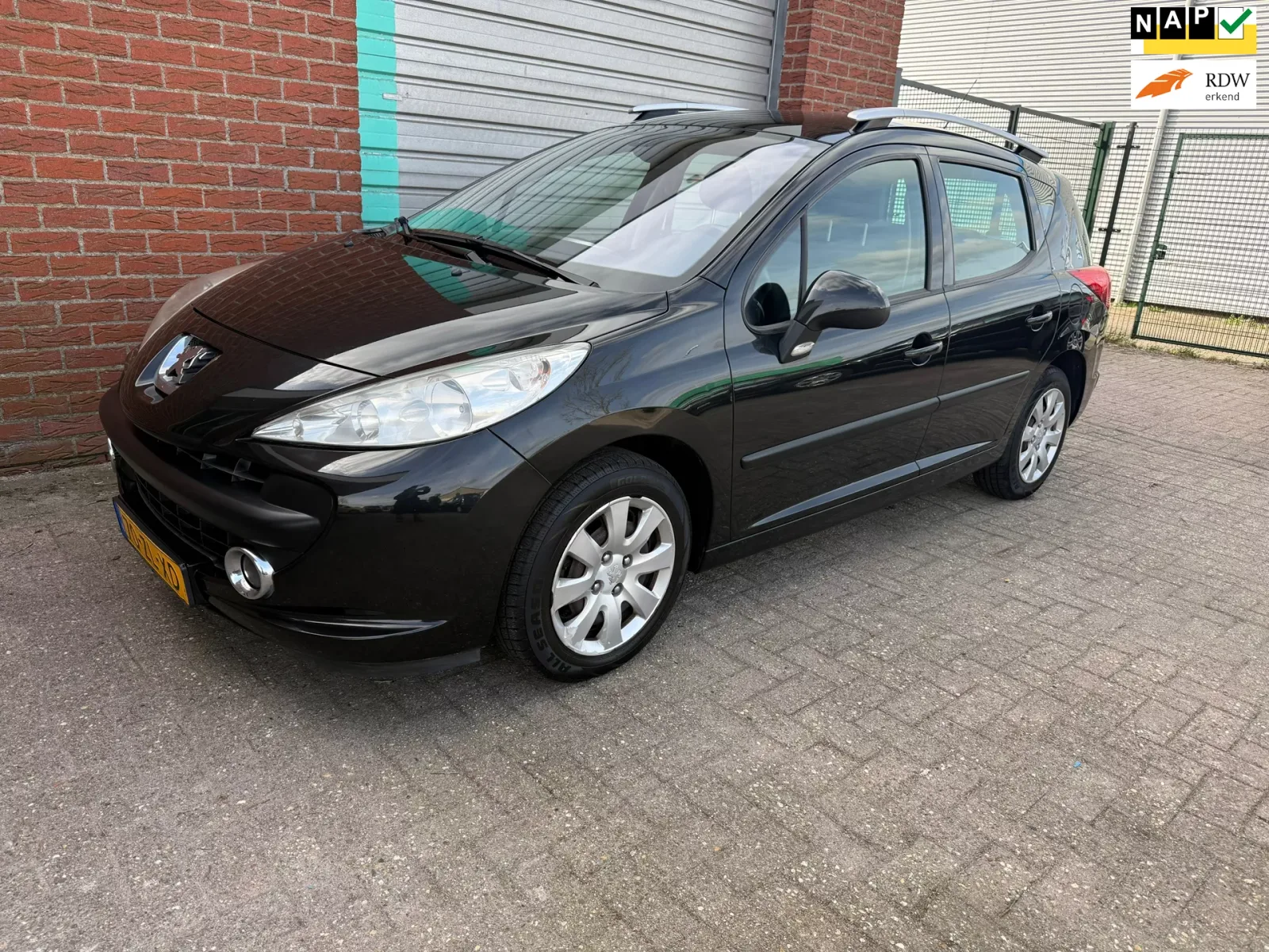 Peugeot 207 (2008) — foto 1