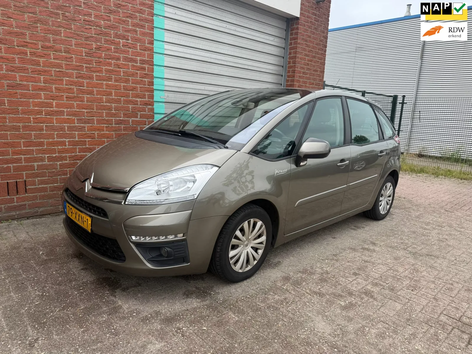 Citroën C4 Picasso (2012) — foto 1