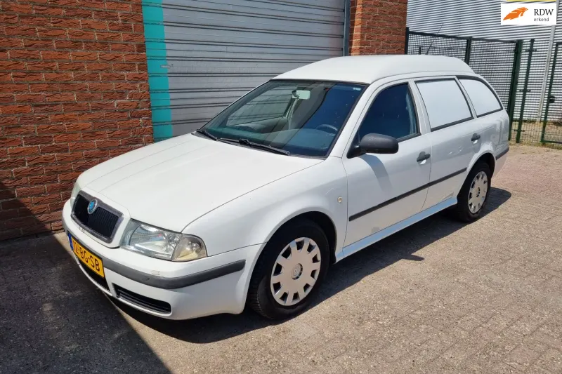 Škoda Octavia (2003)