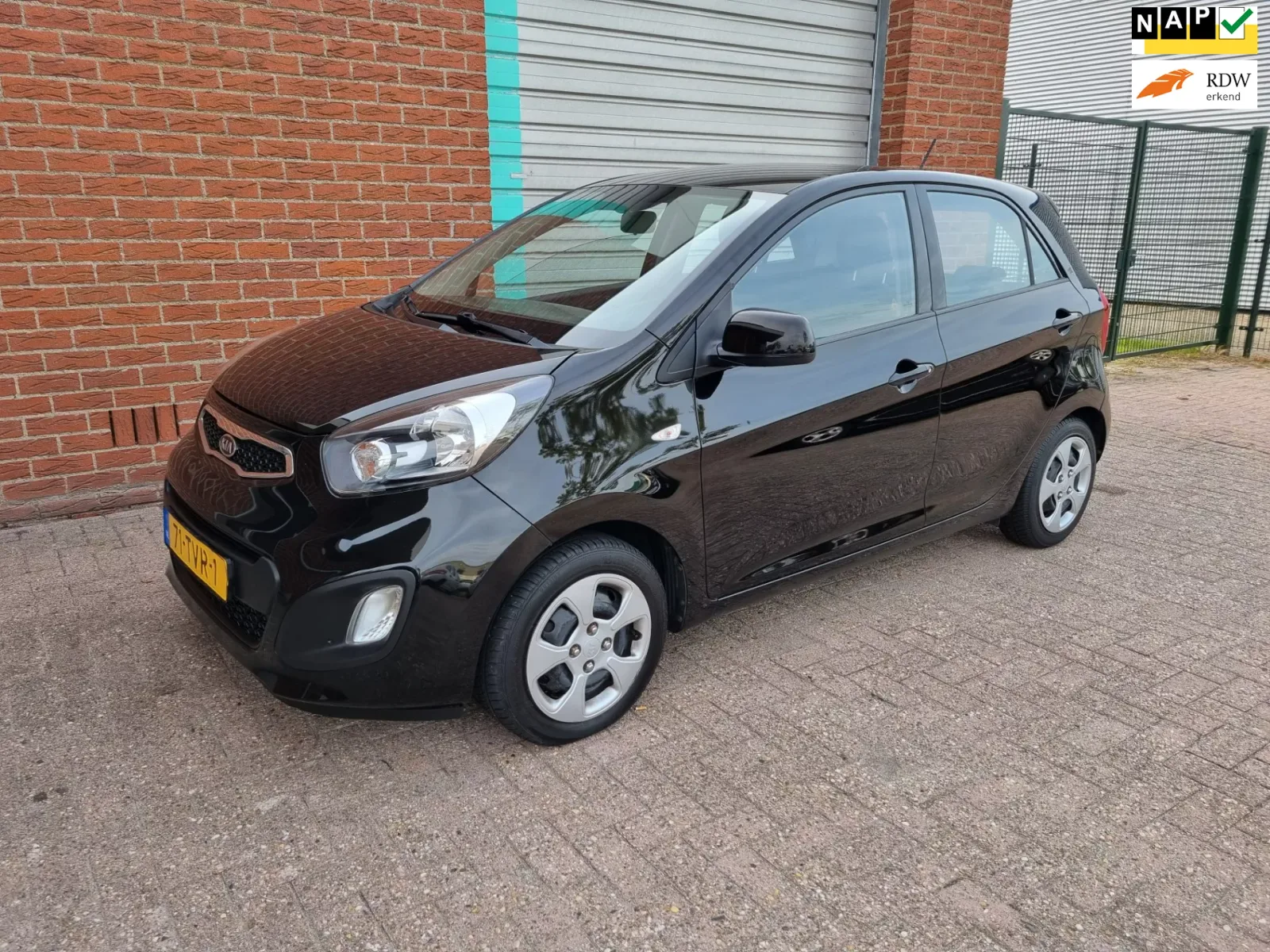 Kia Picanto (2012) — foto 1