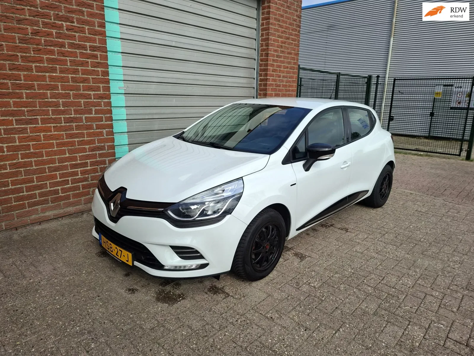 Renault Clio (2017) — foto 1