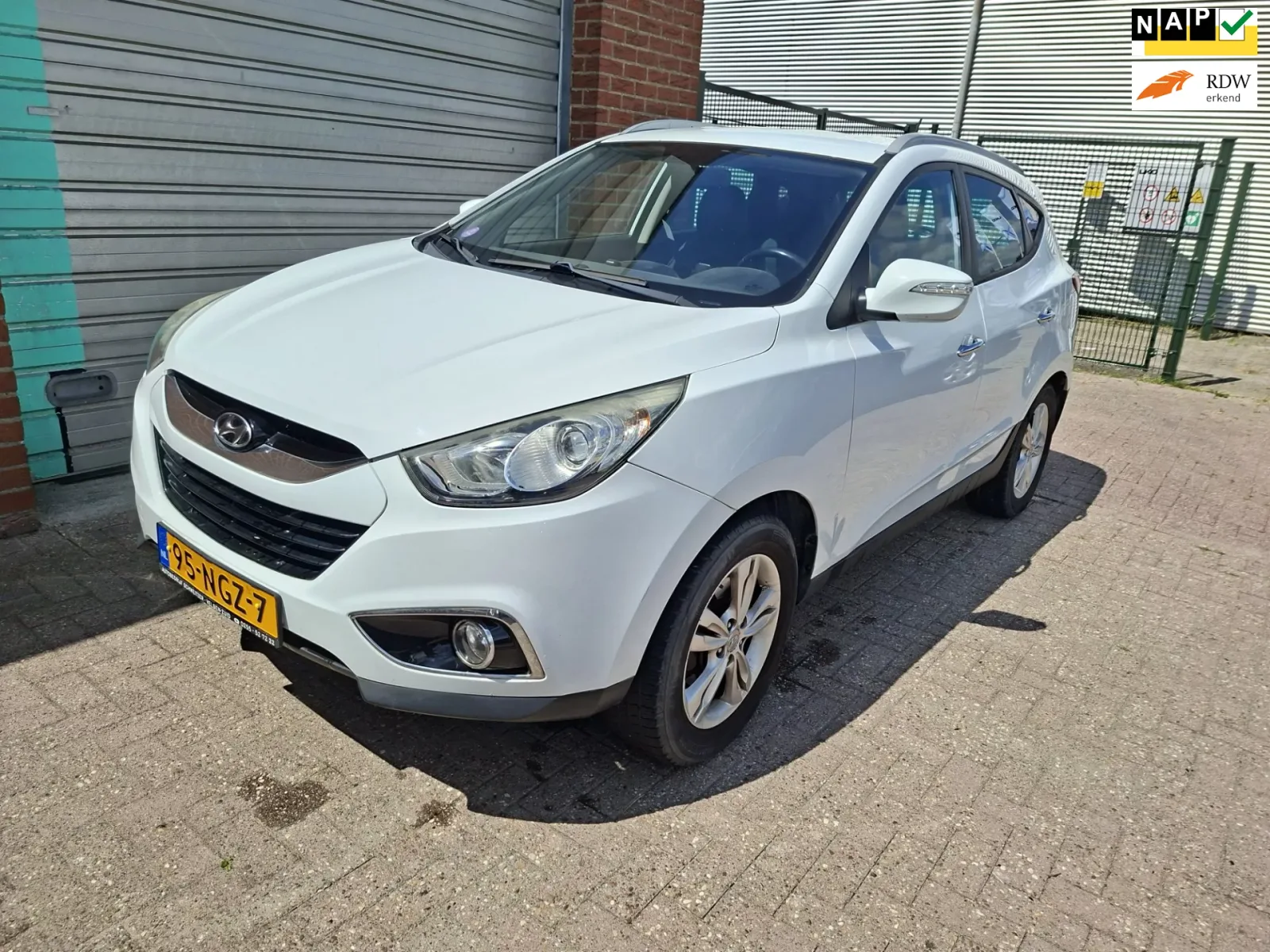 Hyundai ix35 (2010) — foto 1