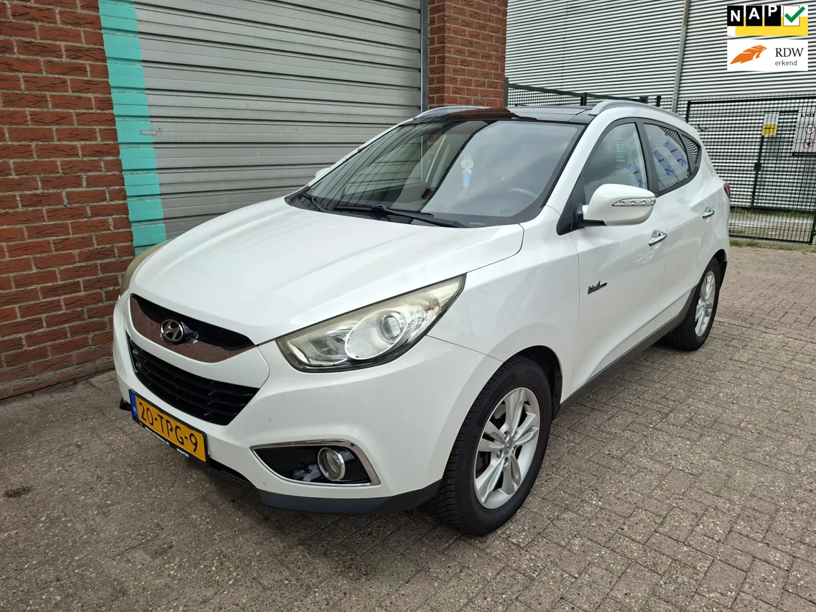 Hyundai ix35 (2012) — foto 1