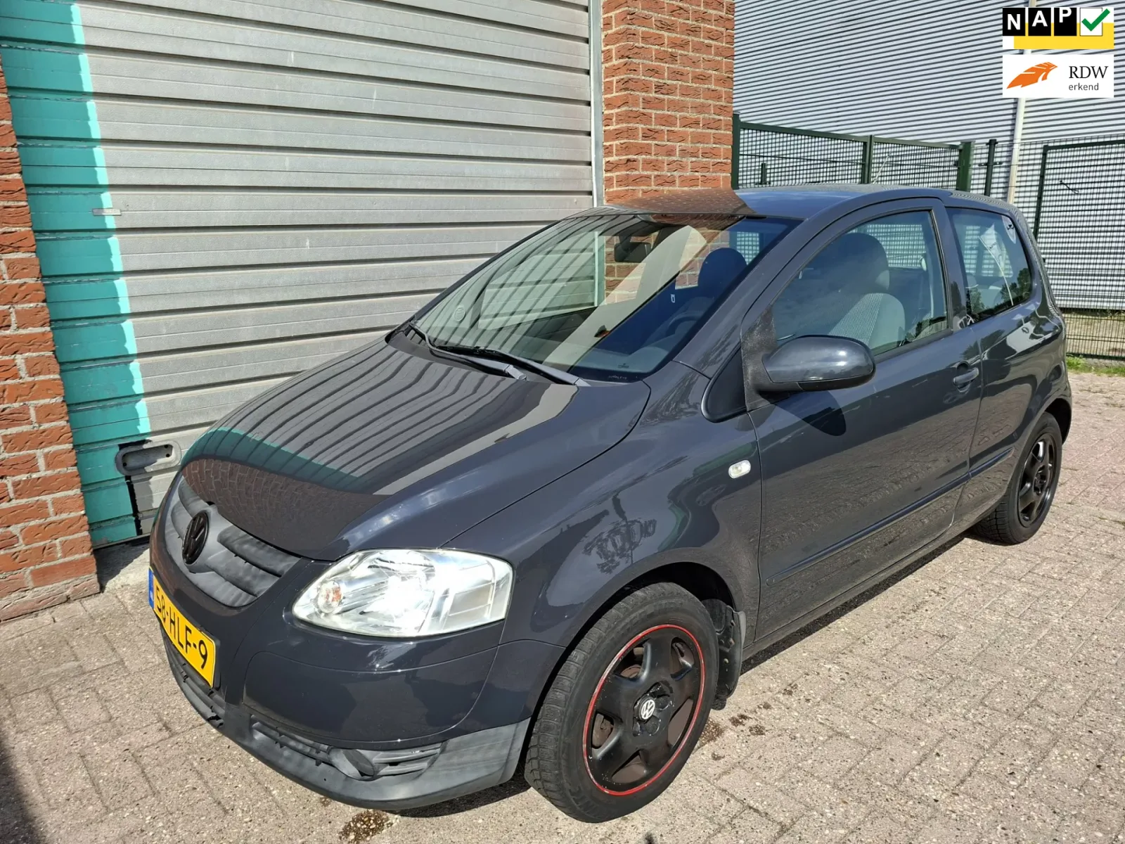 Volkswagen Fox (2009) — foto 1