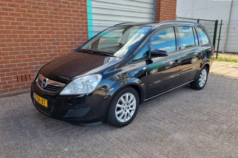 Opel Zafira (2008)