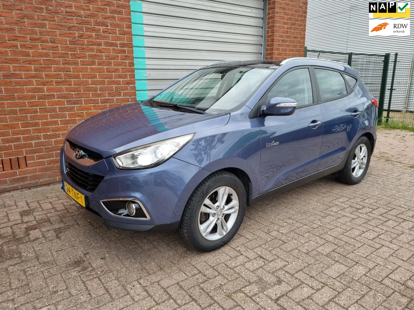 Hyundai ix35 (2012) — foto 1