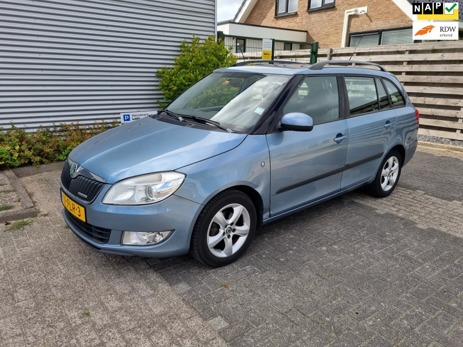Škoda Fabia (2011) — foto 1