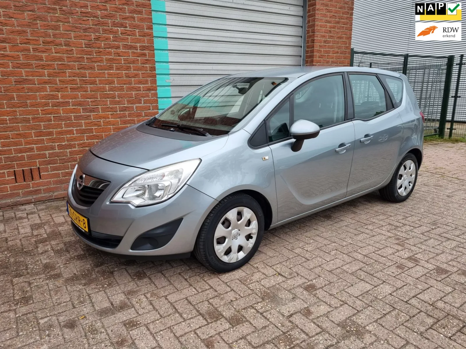 Opel Meriva (2011) — foto 1