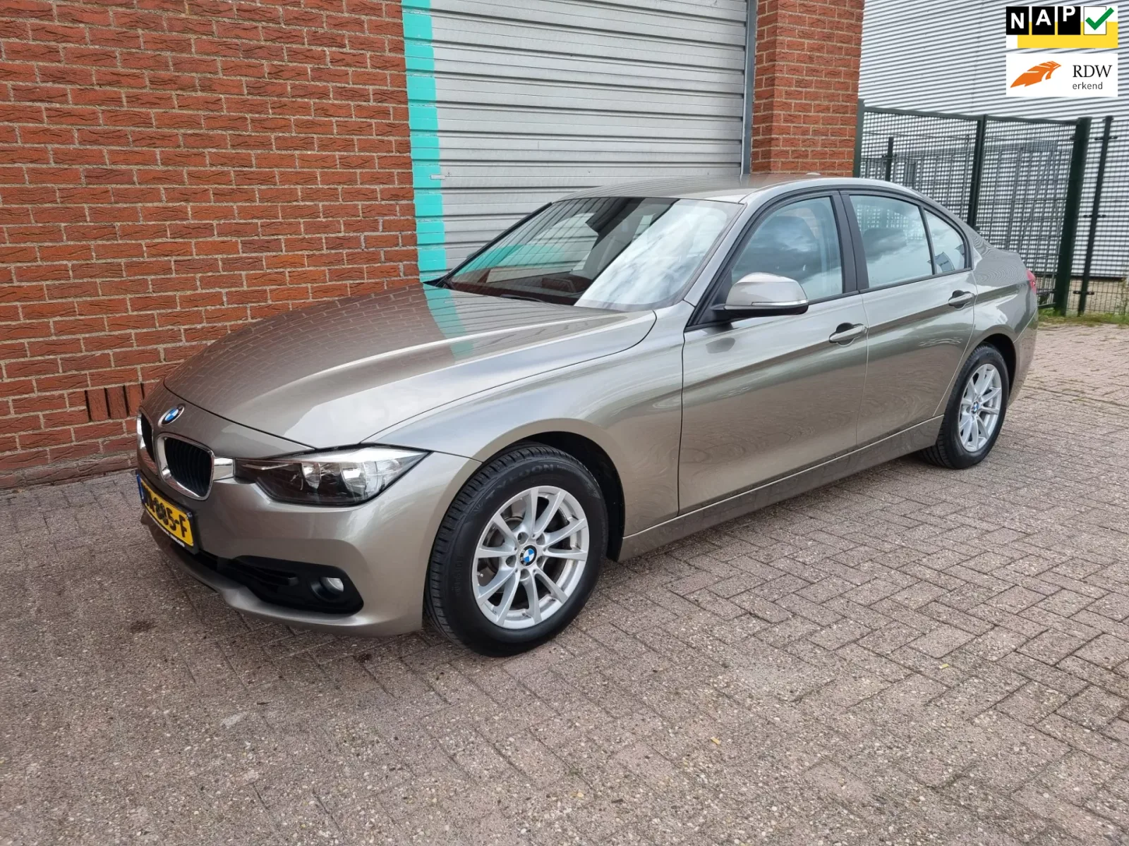 BMW 3-Serie (2015) — foto 1
