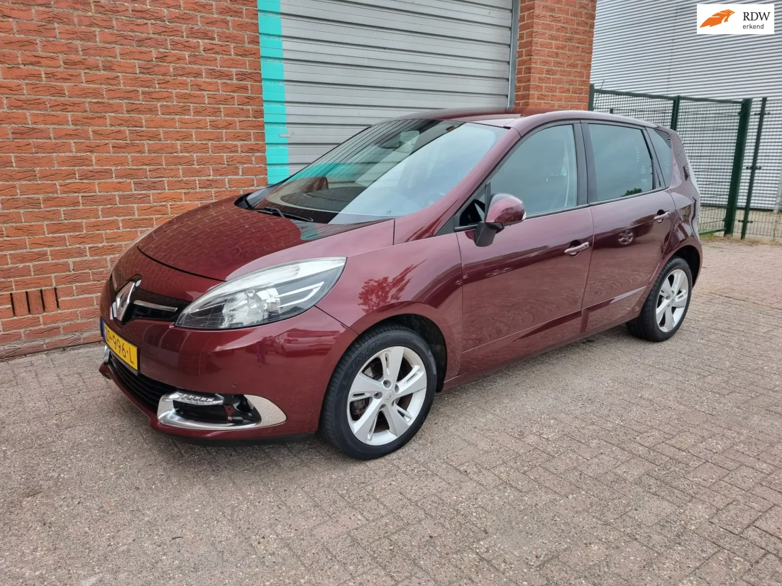 Renault Scénic (2014) — foto 1