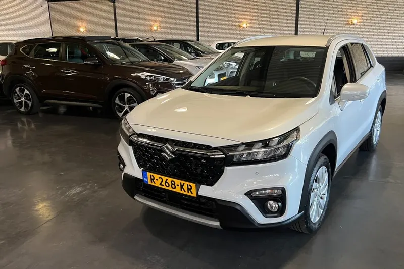 Suzuki SX4 S-Cross (2022)