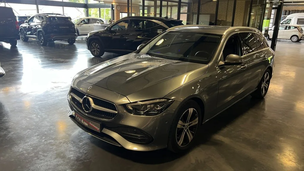 Mercedes-Benz C-Klasse (2022) — foto 1