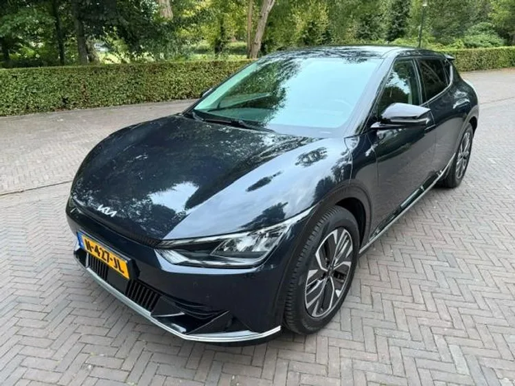 Kia EV6 (2021) — foto 1