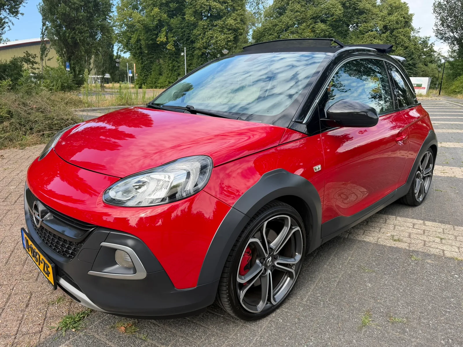Opel Adam (2016) — foto 1
