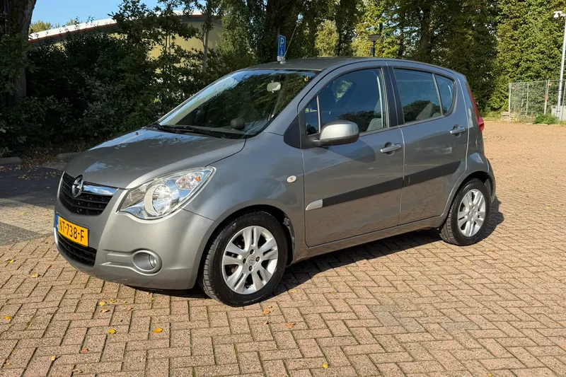 Opel Agila (2012)