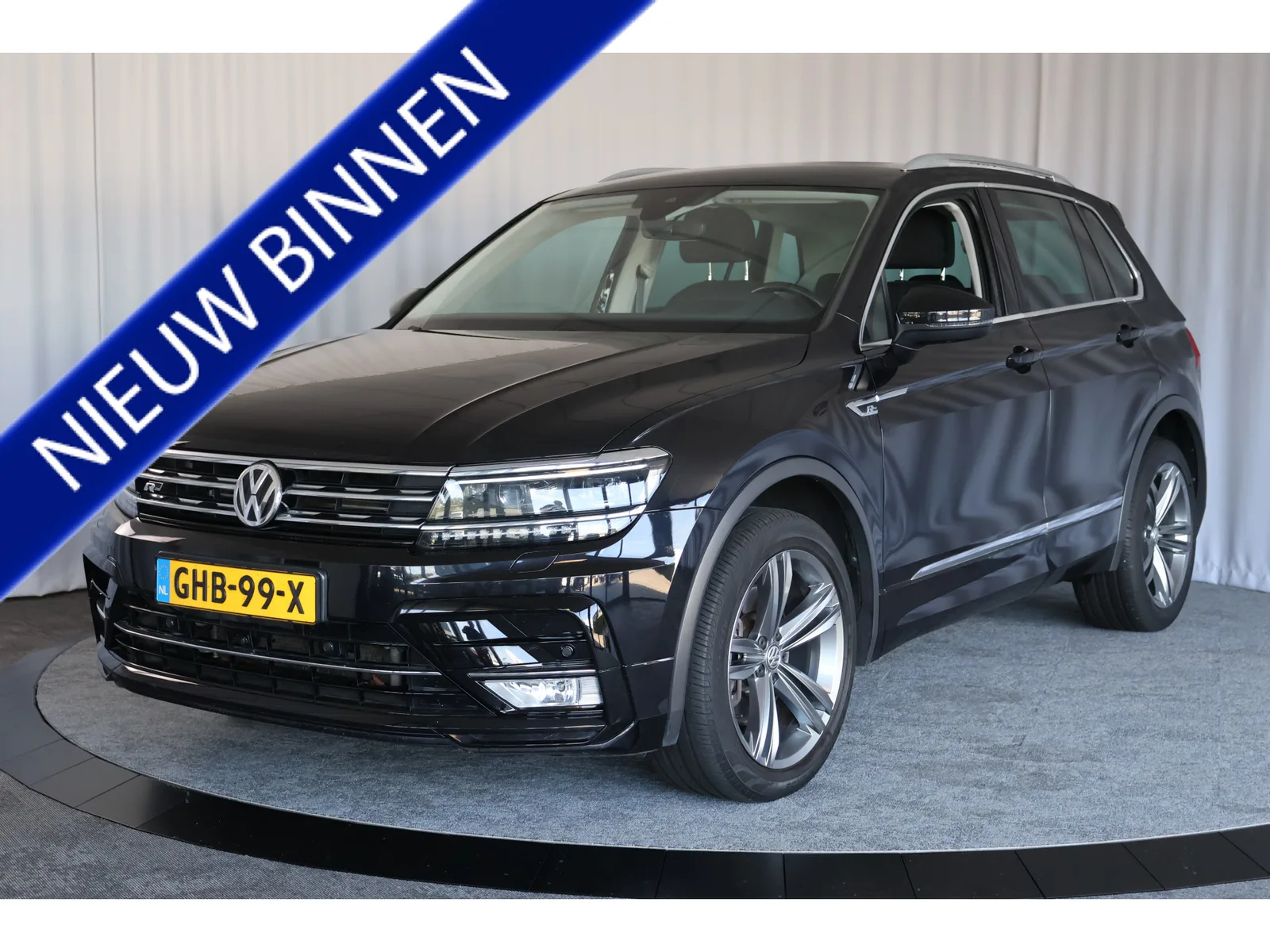 Volkswagen Tiguan (2017) — foto 1