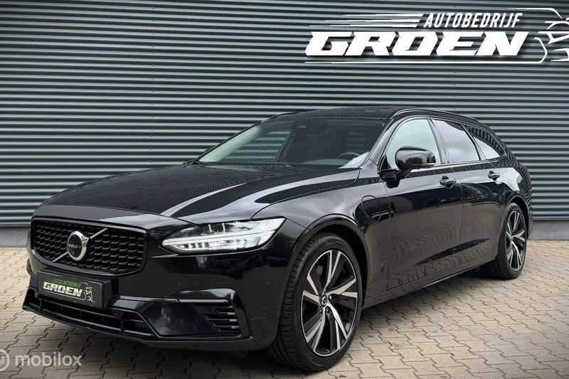 Volvo V90 (2023)