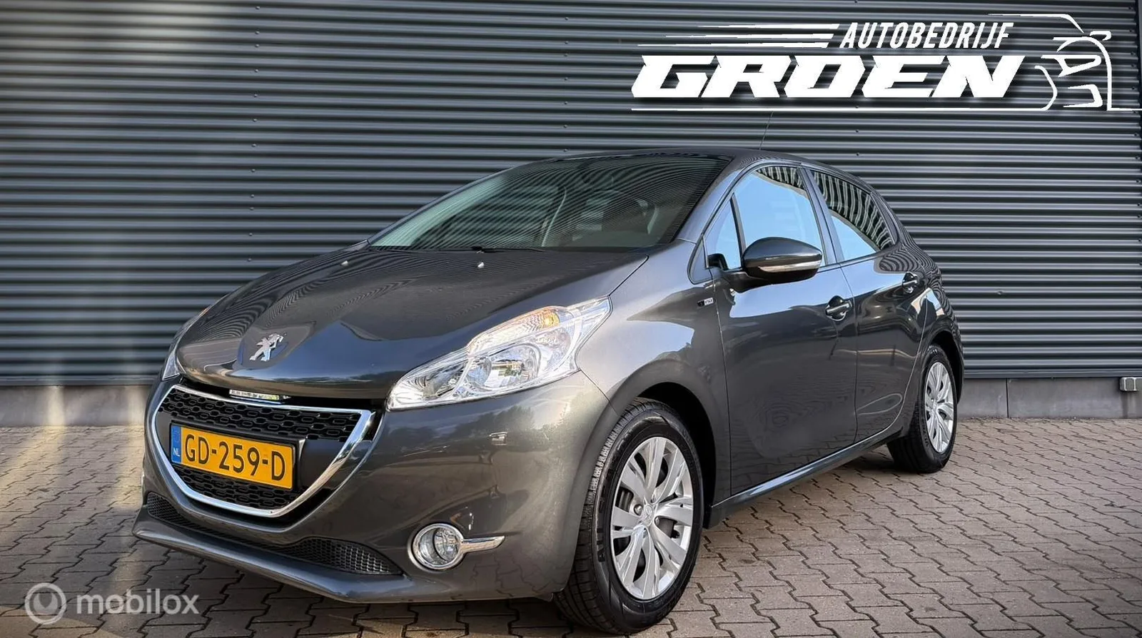 Peugeot 208 (2013) — foto 1