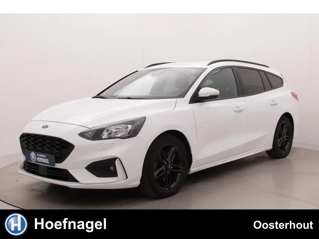 Ford Focus (2021) — foto 1