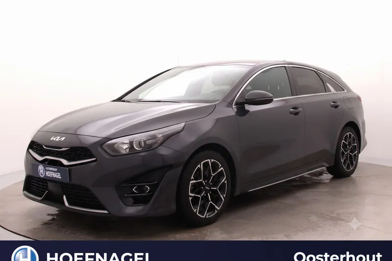 Kia ProCeed (2023)