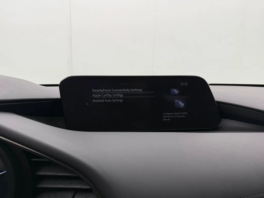 Mazda 3 (2020) — foto 1