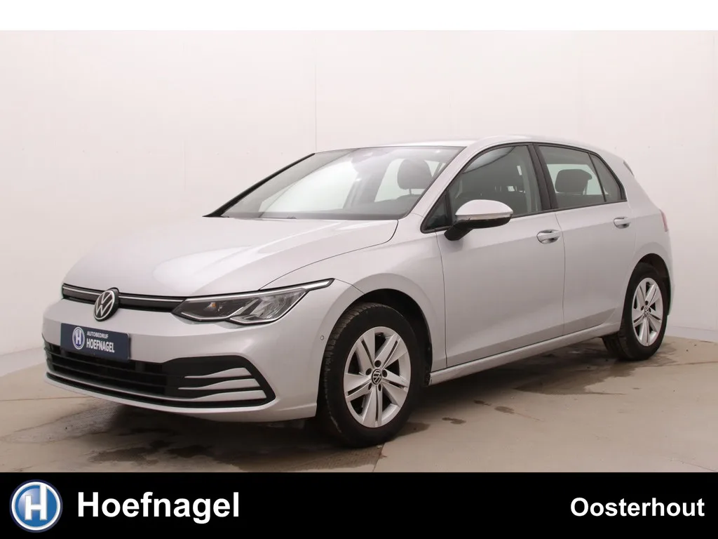 Volkswagen Golf (2022) — foto 1