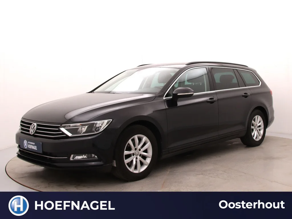 Volkswagen Passat (2019) — foto 1