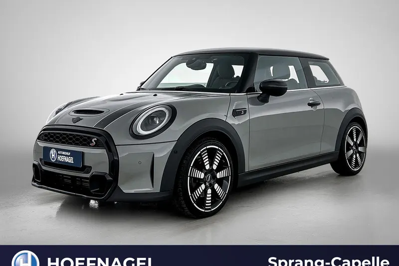 MINI Cooper S (2021)