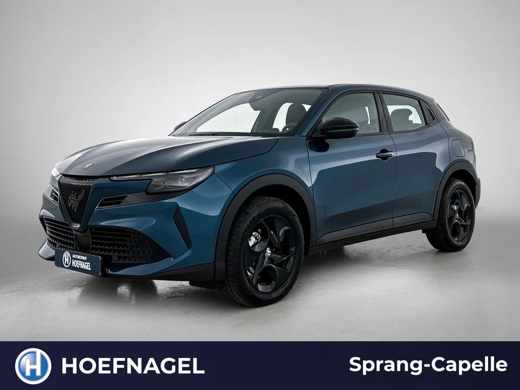 Alfa Romeo Junior (2025) — foto 1