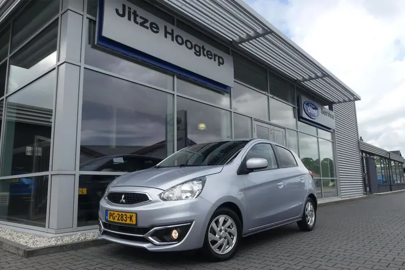 Mitsubishi Space Star (2016)