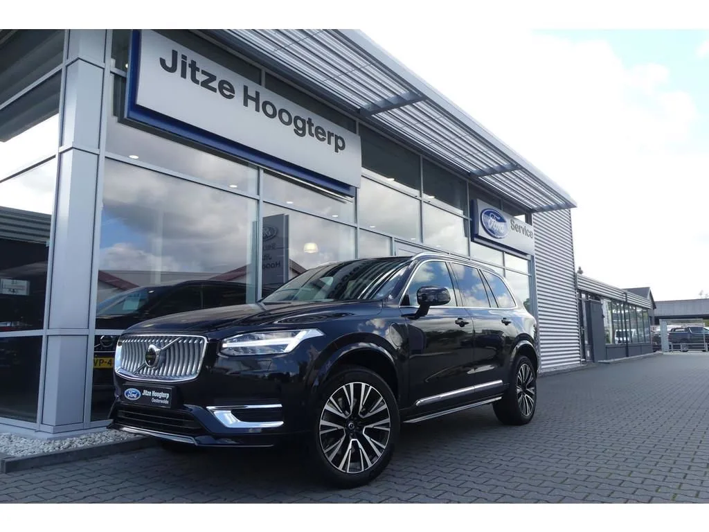 Volvo XC90 (2023) — foto 1