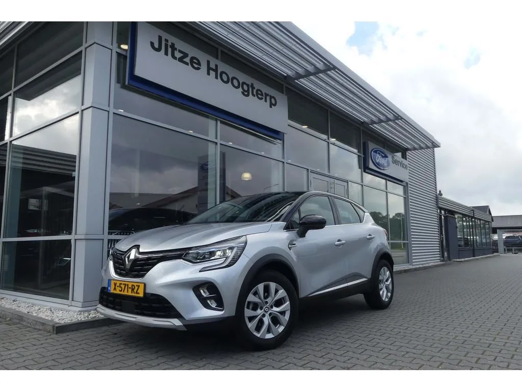 Renault Captur (2022) — foto 1