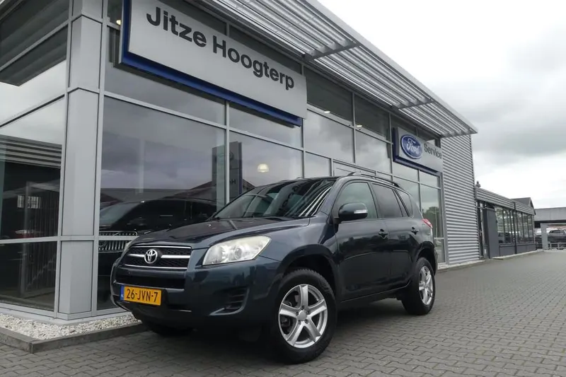 Toyota RAV4 (2009)