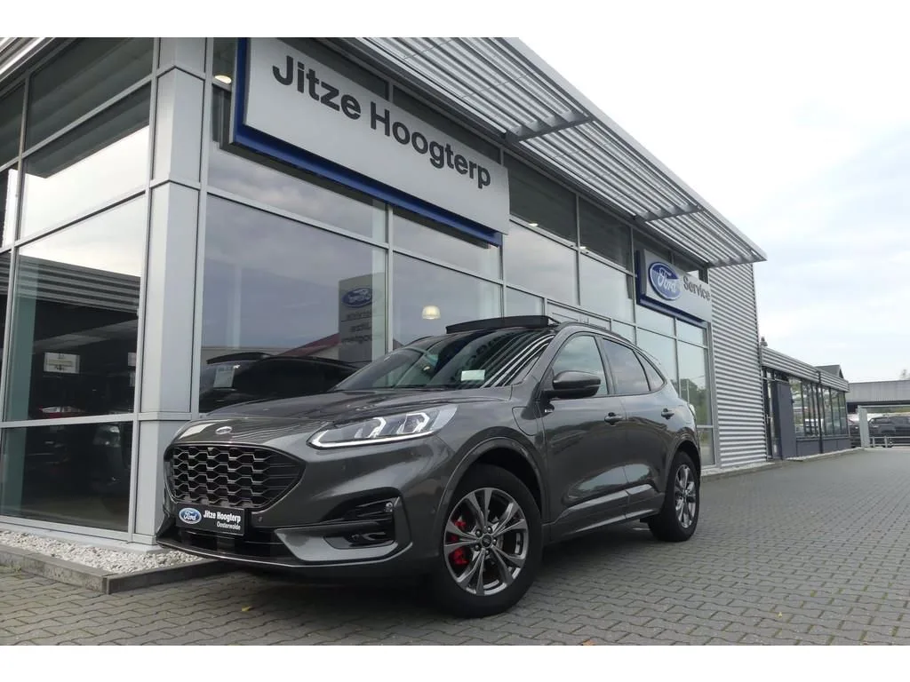 Ford Kuga (2022) — foto 1