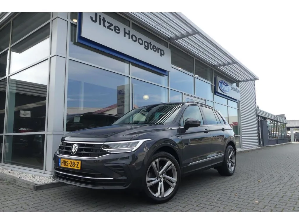 Volkswagen Tiguan (2021) — foto 1