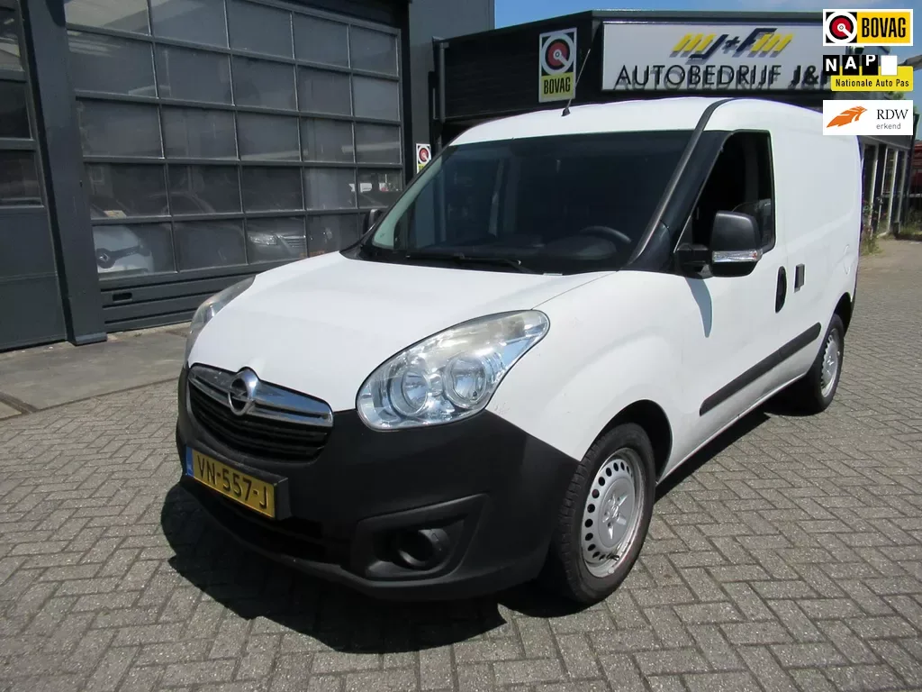 Opel Combo (2015) — foto 1