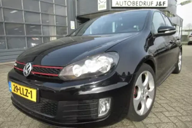 Volkswagen Golf (2010)