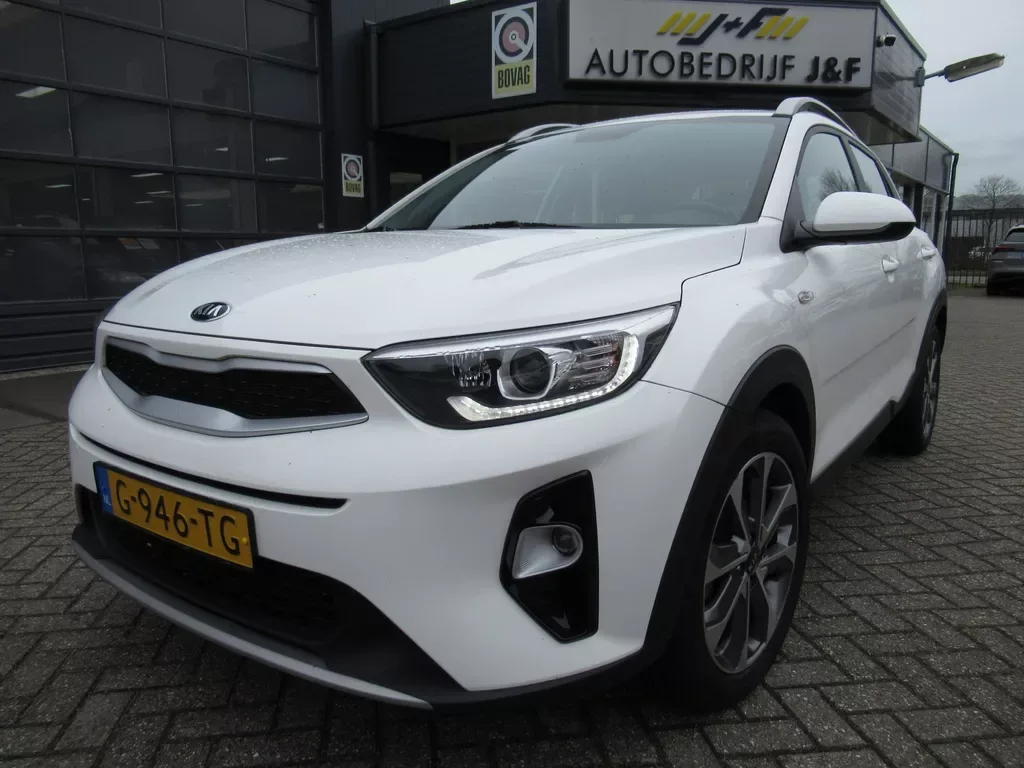 Kia Stonic (2019) — foto 1