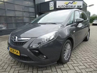 Opel Zafira (2014) — foto 1