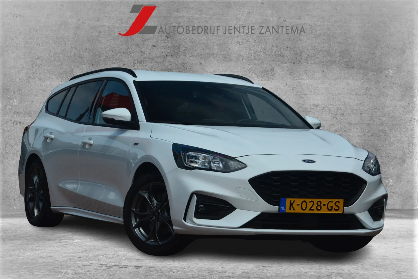 Ford Focus (2021) — foto 1