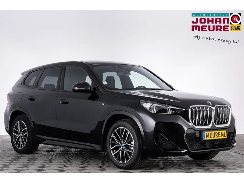 BMW iX1 (2023) — foto 1