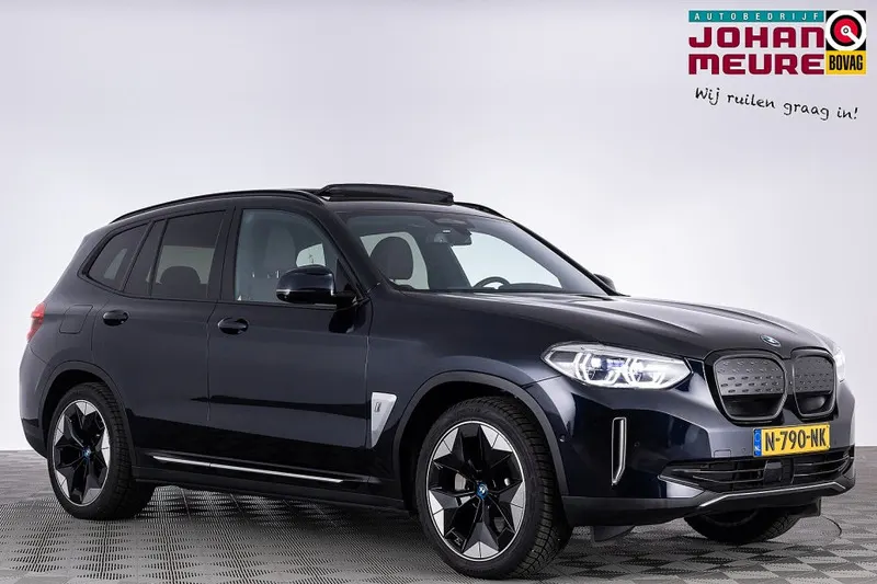BMW iX3 (2021)