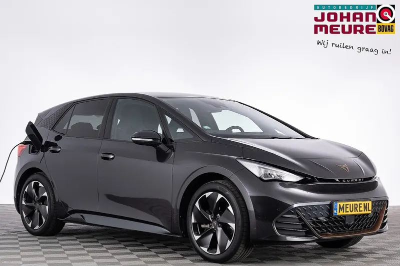 CUPRA Born (2023)