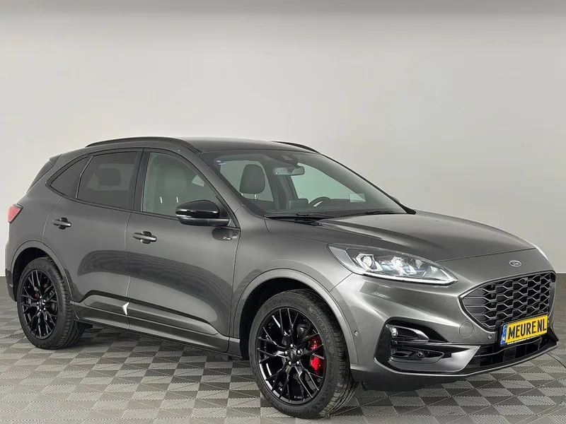 Ford Kuga (2023) — foto 1