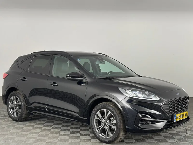 Ford Kuga (2023) — foto 1