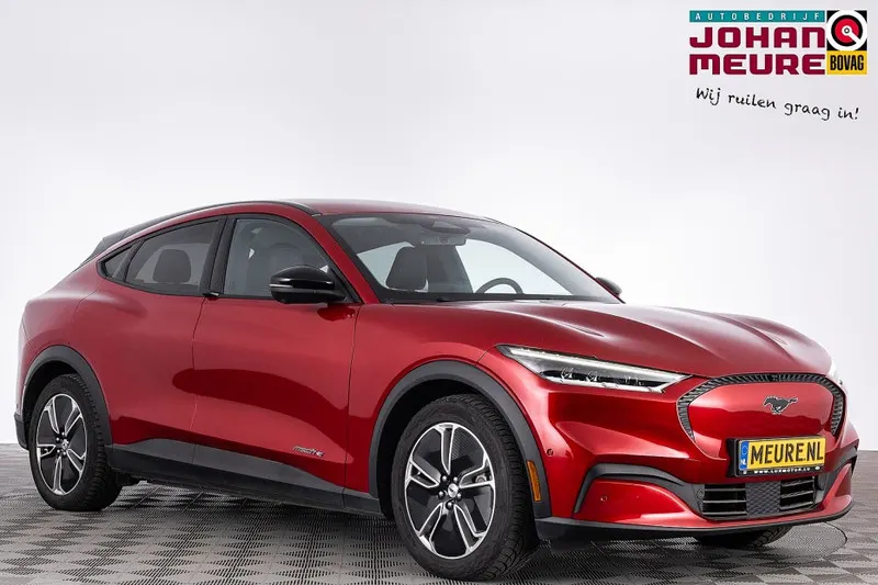 Ford Mustang (2024)